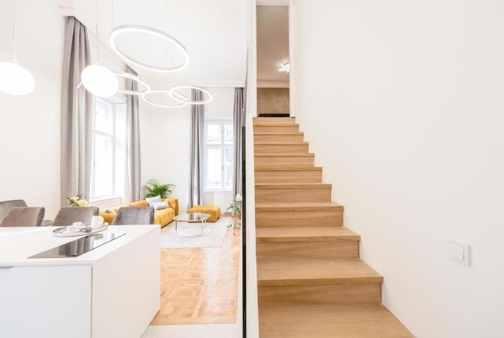 Apartment Andrassy With Free Parking Budapest