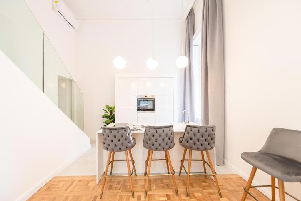 Andrassy With Free Parking Apartment